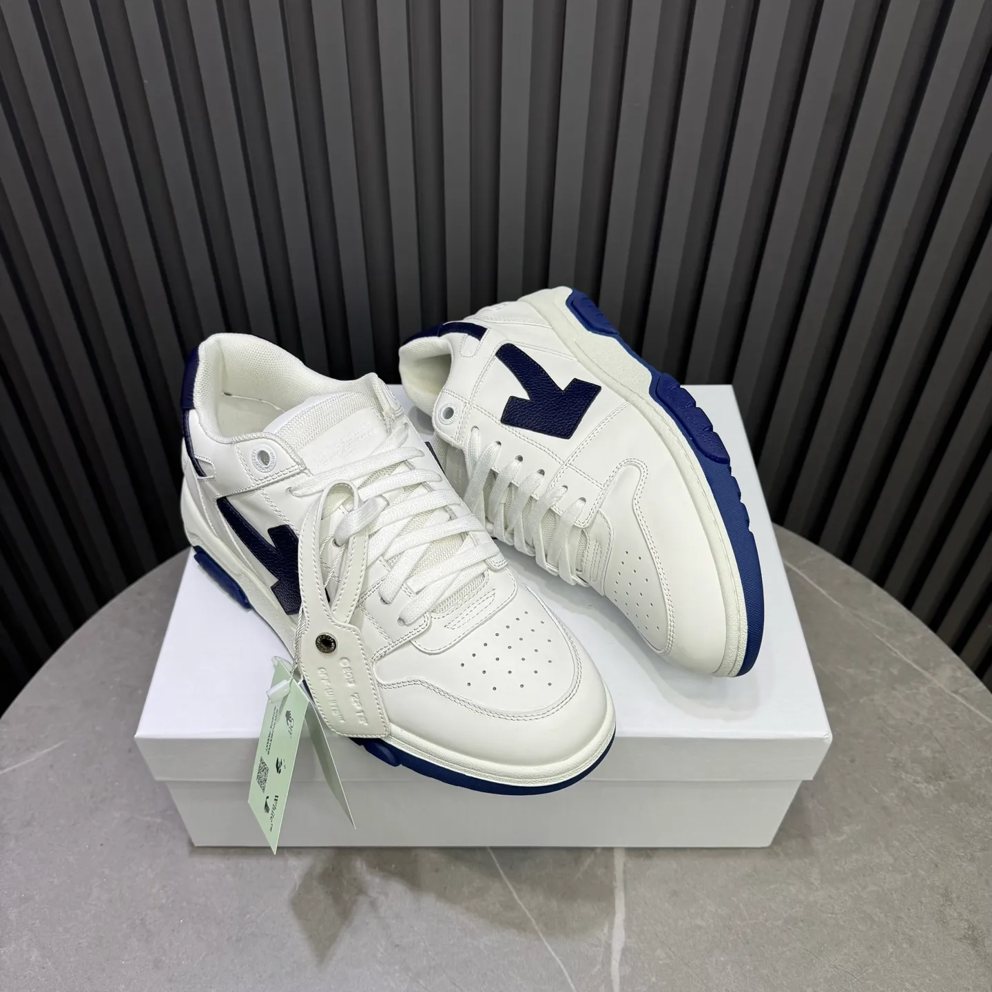 P620 OFF WHITE⚡️Couple model⚡️35-40 women’s model 39-46 men’s model
